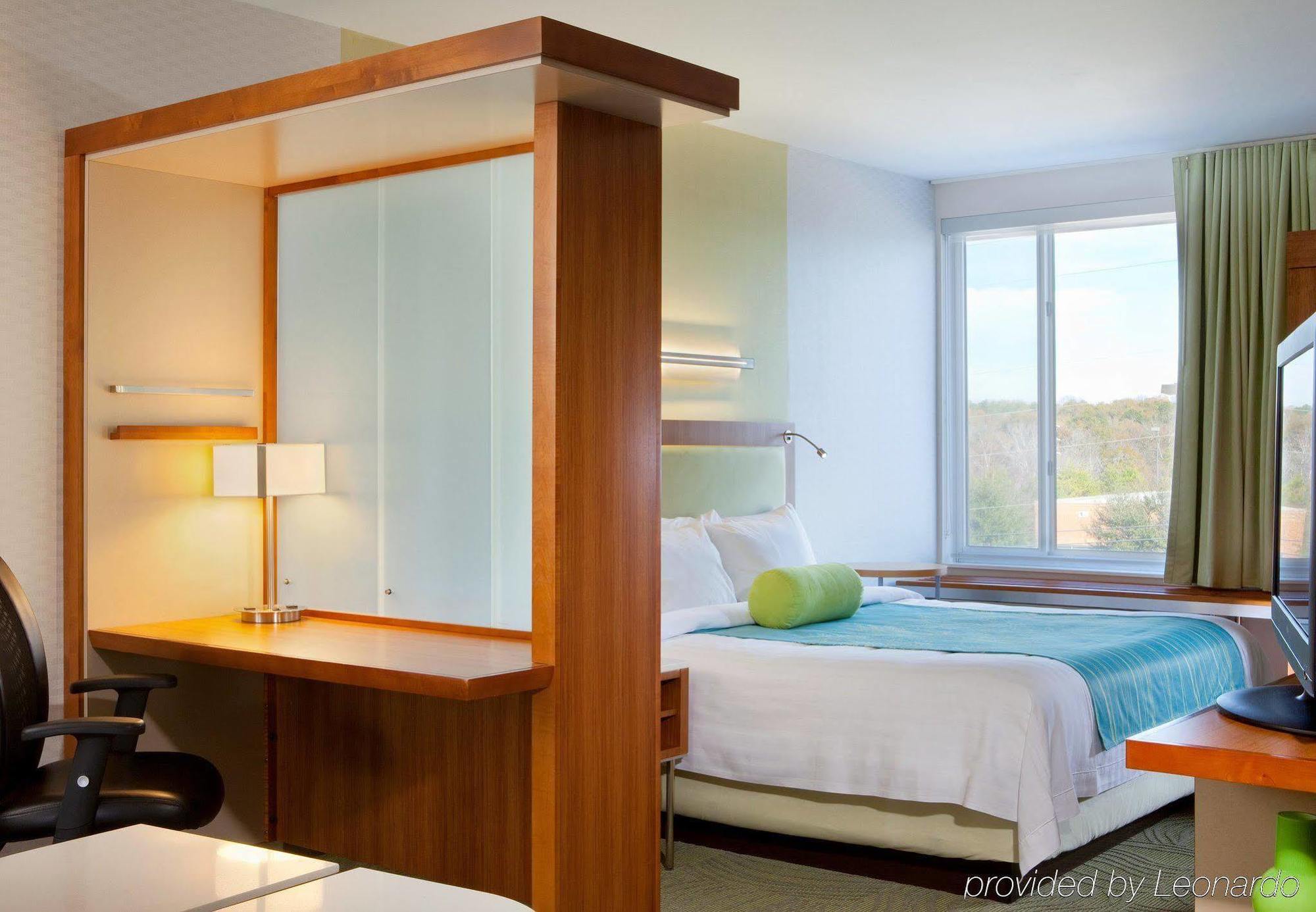 Springhill Suites By Marriott Macon Room photo